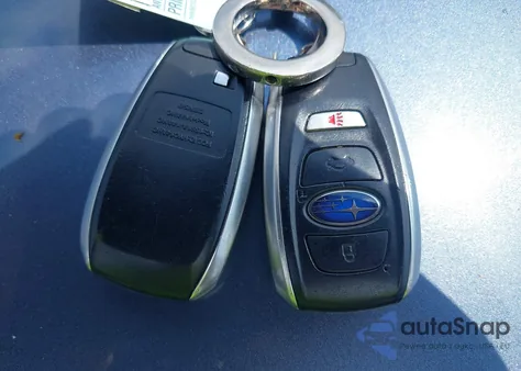 2017 Subaru Outback 2.5I Limited из США, поврежденный, VIN 4S4BSANCXH3395841